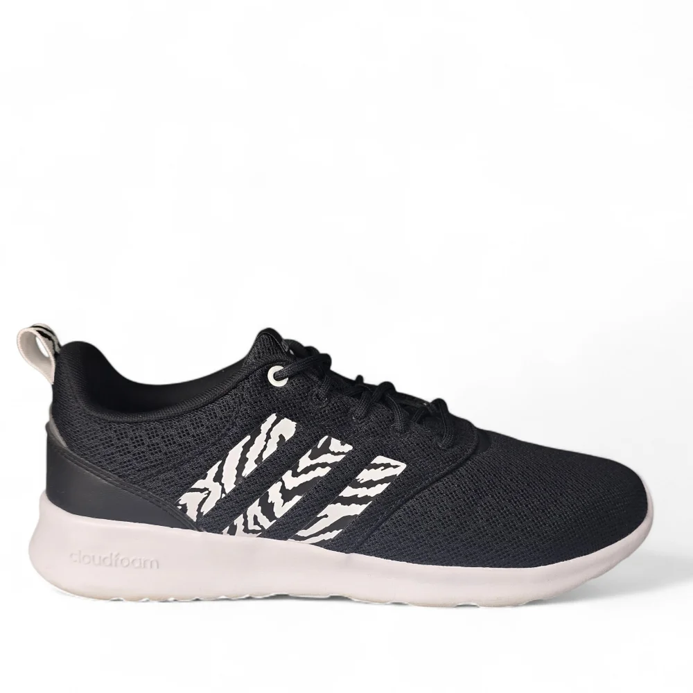 Adidas QT Racer 2.0 Running‎ Sneakers Size 9